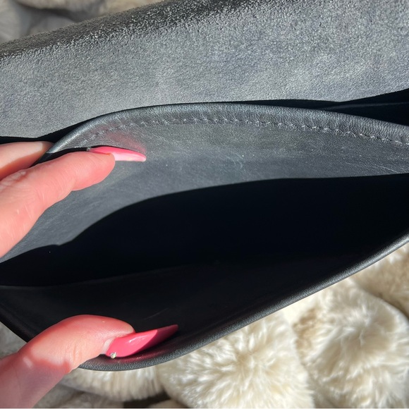 1980s Vintage coach crossbody leather bag - Picture 3 of 10